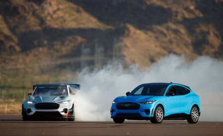 2020 Ford Mustang Mach-E 1400 Concept Wallpapers 450x275 (14)