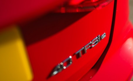2021 Audi A3 Sportback TFSI e Plug-In Hybrid (UK-Spec) Badge Wallpapers 450x275 (74)