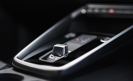 2021 Audi A3 Sportback TFSI e Plug-In Hybrid (UK-Spec) Central Console Wallpapers 450x275 (113)