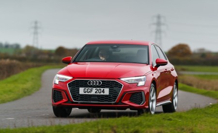 2021 Audi A3 Sportback TFSI e Plug-In Hybrid (UK-Spec) Front Wallpapers  450x275 (35)