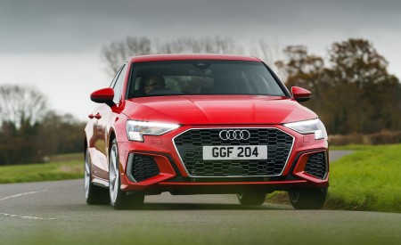 2021 Audi A3 Sportback TFSI e Plug-In Hybrid (UK-Spec) Front Wallpapers  450x275 (22)