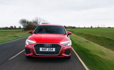 2021 Audi A3 Sportback TFSI e Plug-In Hybrid (UK-Spec) Front Wallpapers 450x275 (11)