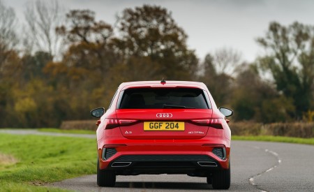 2021 Audi A3 Sportback TFSI e Plug-In Hybrid (UK-Spec) Rear Wallpapers 450x275 (25)