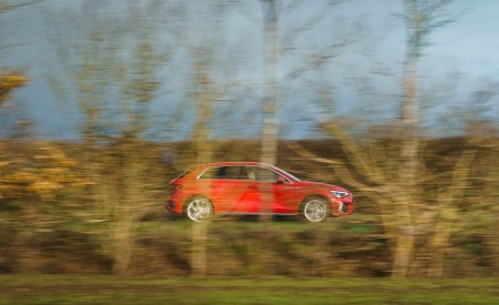 2021 Audi A3 Sportback TFSI e Plug-In Hybrid (UK-Spec) Side Wallpapers  450x275 (29)
