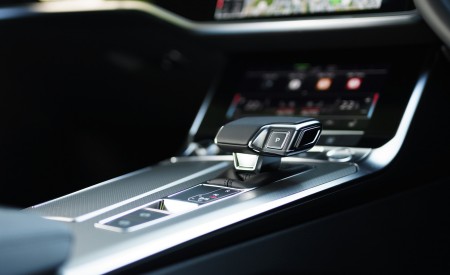 2021 Audi A6 50 TFSI e (UK-Spec) Central Console Wallpapers  450x275 (76)