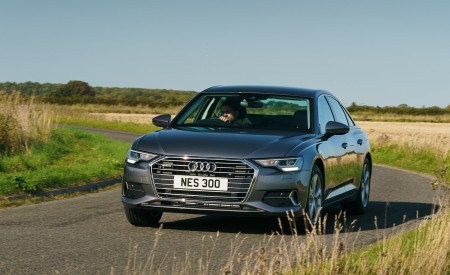 2021 Audi A6 50 TFSI e (UK-Spec) Front Wallpapers 450x275 (10)