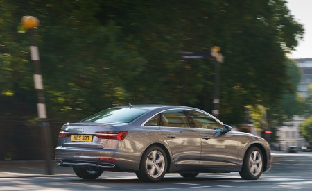 2021 Audi A6 50 TFSI e (UK-Spec) Rear Three-Quarter Wallpapers  450x275 (22)