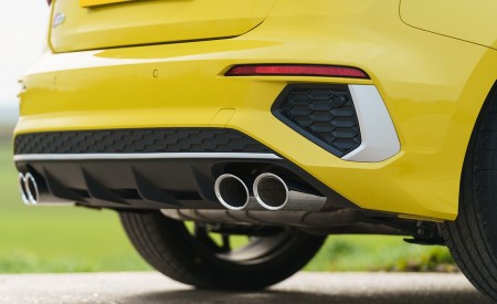 2021 Audi S3 Sportback (UK-Spec) Exhaust Wallpapers 450x275 (82)