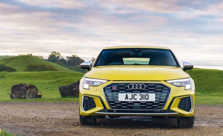 2021 Audi S3 Sportback (UK-Spec) Front Wallpapers 450x275 (47)