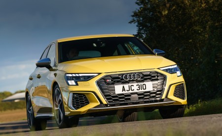 2021 Audi S3 Sportback (UK-Spec) Front Wallpapers  450x275 (12)