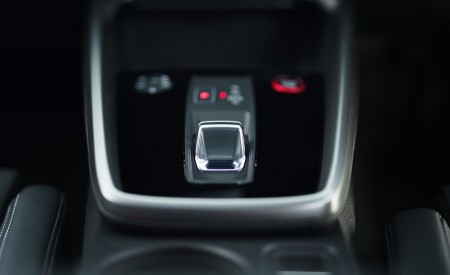 2021 Audi S3 (UK-Spec) Central Console Wallpapers  450x275 (91)