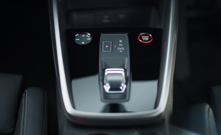 2021 Audi S3 (UK-Spec) Central Console Wallpapers  450x275 (92)