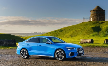 2021 Audi S3 (UK-Spec) Front Three-Quarter Wallpapers  450x275 (35)