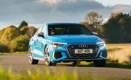 2021 Audi S3 (UK-Spec) Front Three-Quarter Wallpapers 450x275 (9)