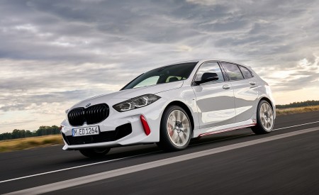 2021 BMW 128ti Front Three-Quarter Wallpapers  450x275 (8)