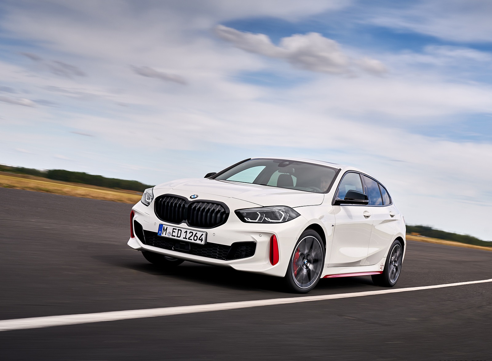 2021 BMW 128ti Front Three-Quarter Wallpapers #13 of 46