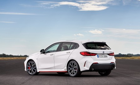 2021 BMW 128ti Rear Three-Quarter Wallpapers 450x275 (25)