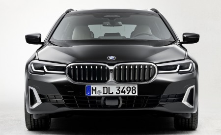 2021 BMW 5 Series Touring Front Wallpapers 450x275 (17)