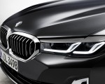 2021 BMW 5 Series Touring Headlight Wallpapers 150x120 (27)