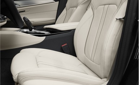 2021 BMW 5 Series Touring Interior Front Seats Wallpapers 450x275 (38)