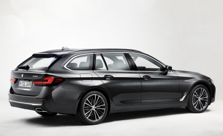 2021 BMW 5 Series Touring Rear Three-Quarter Wallpapers  450x275 (18)