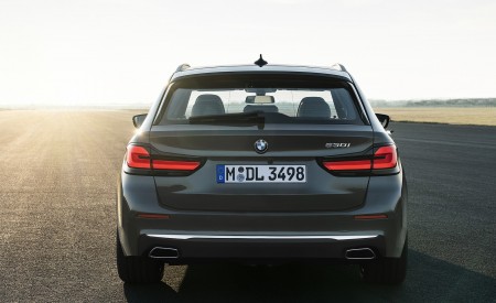 2021 BMW 5 Series Touring Rear Wallpapers 450x275 (14)