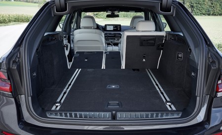 2021 BMW 5 Series Touring Trunk Wallpapers  450x275 (103)