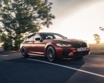 2021 BMW M5 Competition (UK-Spec) Front Three-Quarter Wallpapers  150x120 (9)