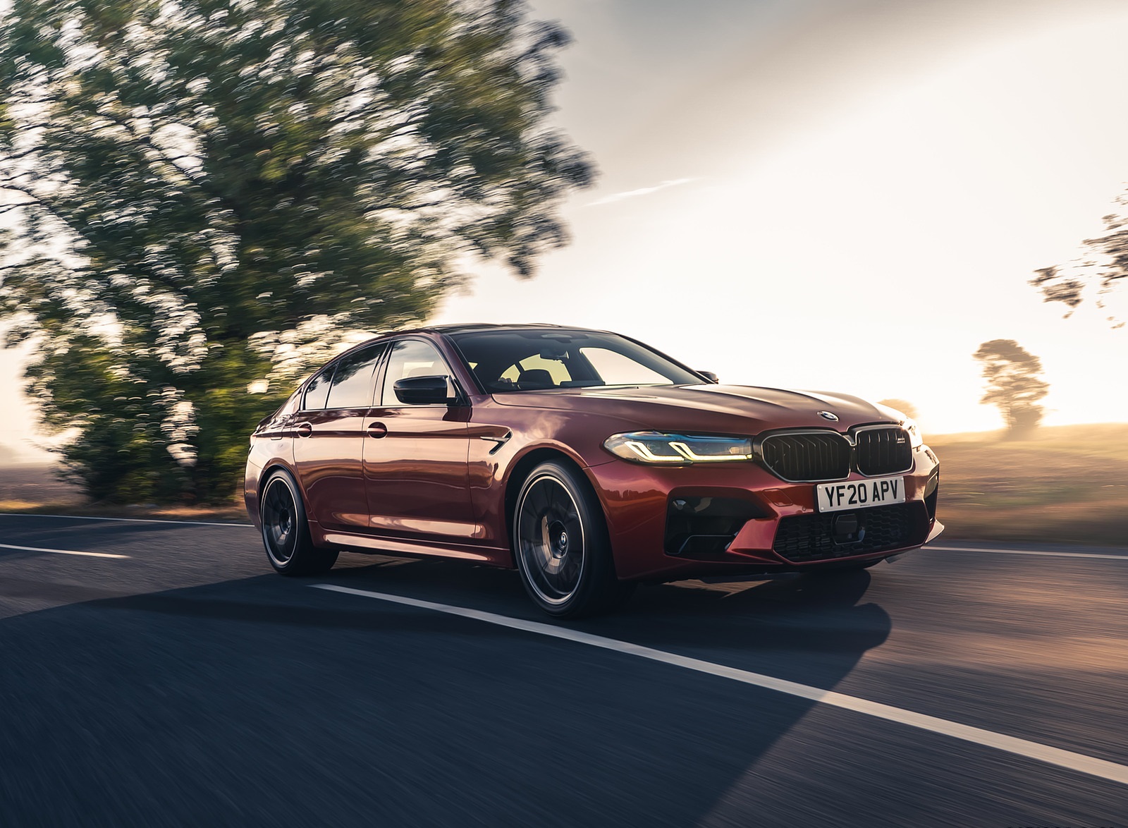 2021 BMW M5 Competition (UK-Spec) Front Three-Quarter Wallpapers  (9)