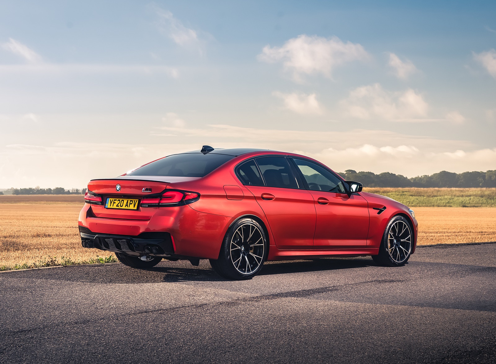 2021 BMW M5 Competition (UK-Spec) Rear Three-Quarter Wallpapers (15)