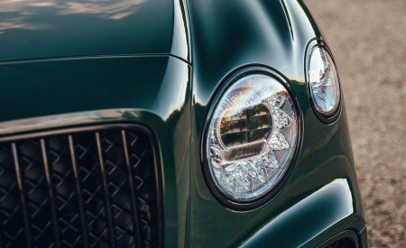 2021 Bentley Flying Spur V8 Headlight Wallpapers 450x275 (43)