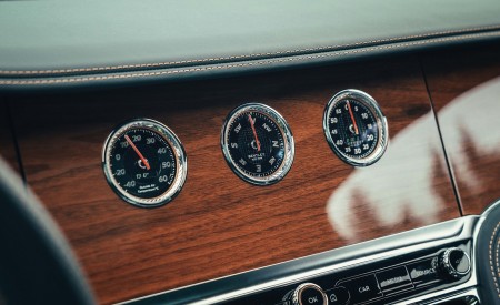 2021 Bentley Flying Spur V8 Interior Detail Wallpapers 450x275 (78)