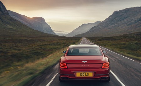 2021 Bentley Flying Spur V8 Rear Wallpapers 450x275 (6)