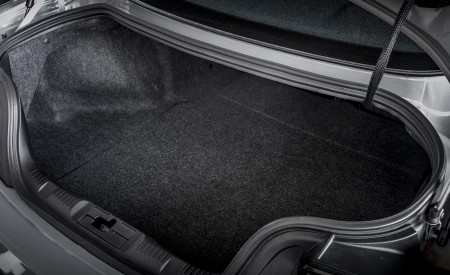 2021 Ford Mustang Mach 1 (EU-Spec) Trunk Wallpapers 450x275 (94)