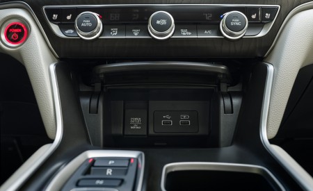 2021 Honda Accord Hybrid Central Console Wallpapers 450x275 (12)
