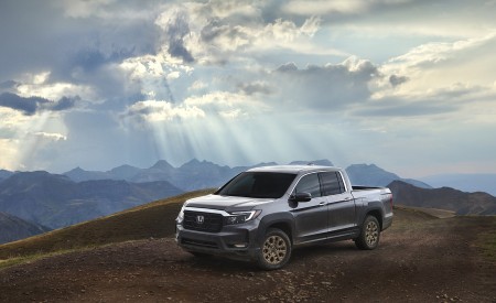 2021 Honda Ridgeline Front Three-Quarter Wallpapers 450x275 (13)