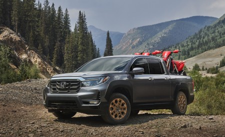 2021 Honda Ridgeline Front Three-Quarter Wallpapers 450x275 (8)