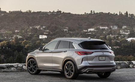 2021 Infiniti QX50 Rear Three-Quarter Wallpapers 450x275 (11)