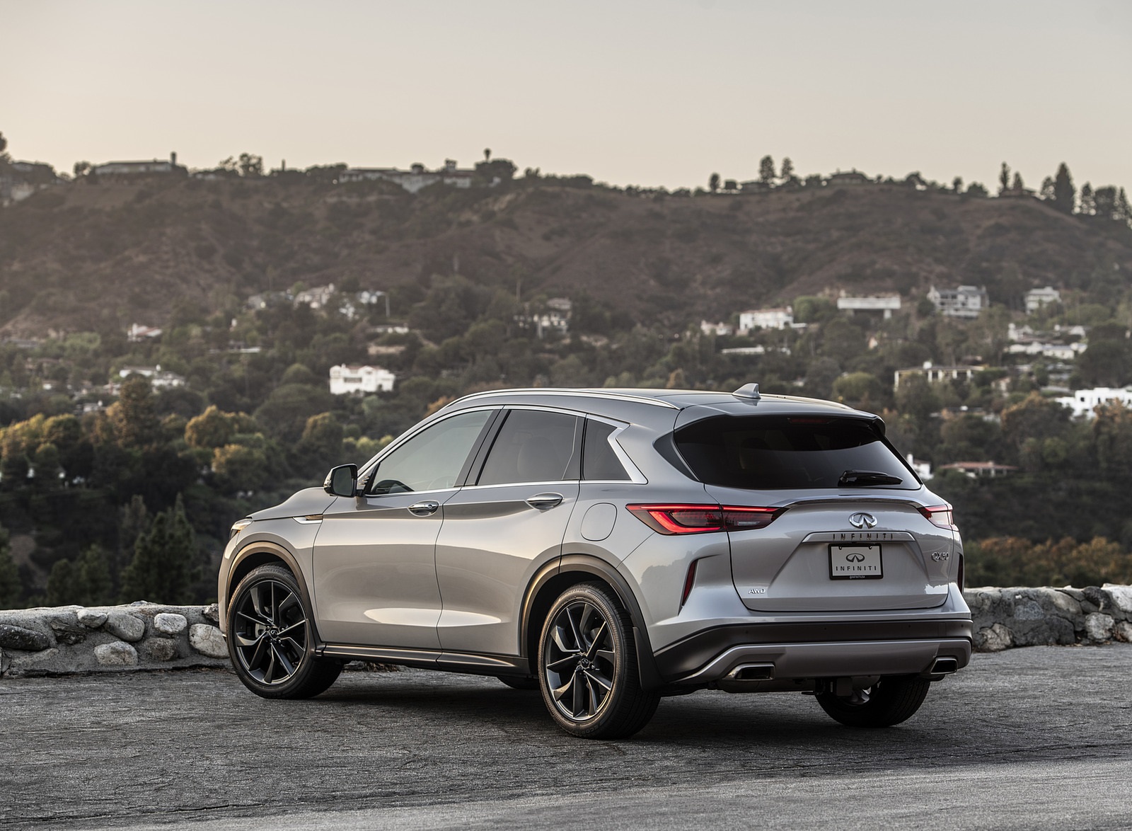 2021 Infiniti QX50 Rear Three-Quarter Wallpapers (11)