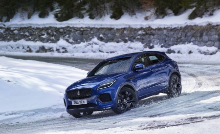 2021 Jaguar E-PACE Front Three-Quarter Wallpapers 450x275 (9)