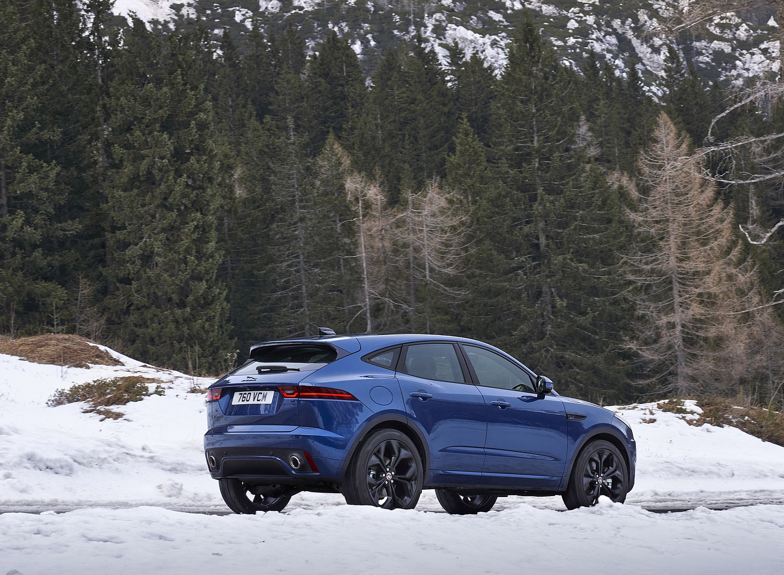 2021 Jaguar E-PACE Rear Three-Quarter Wallpapers (11)