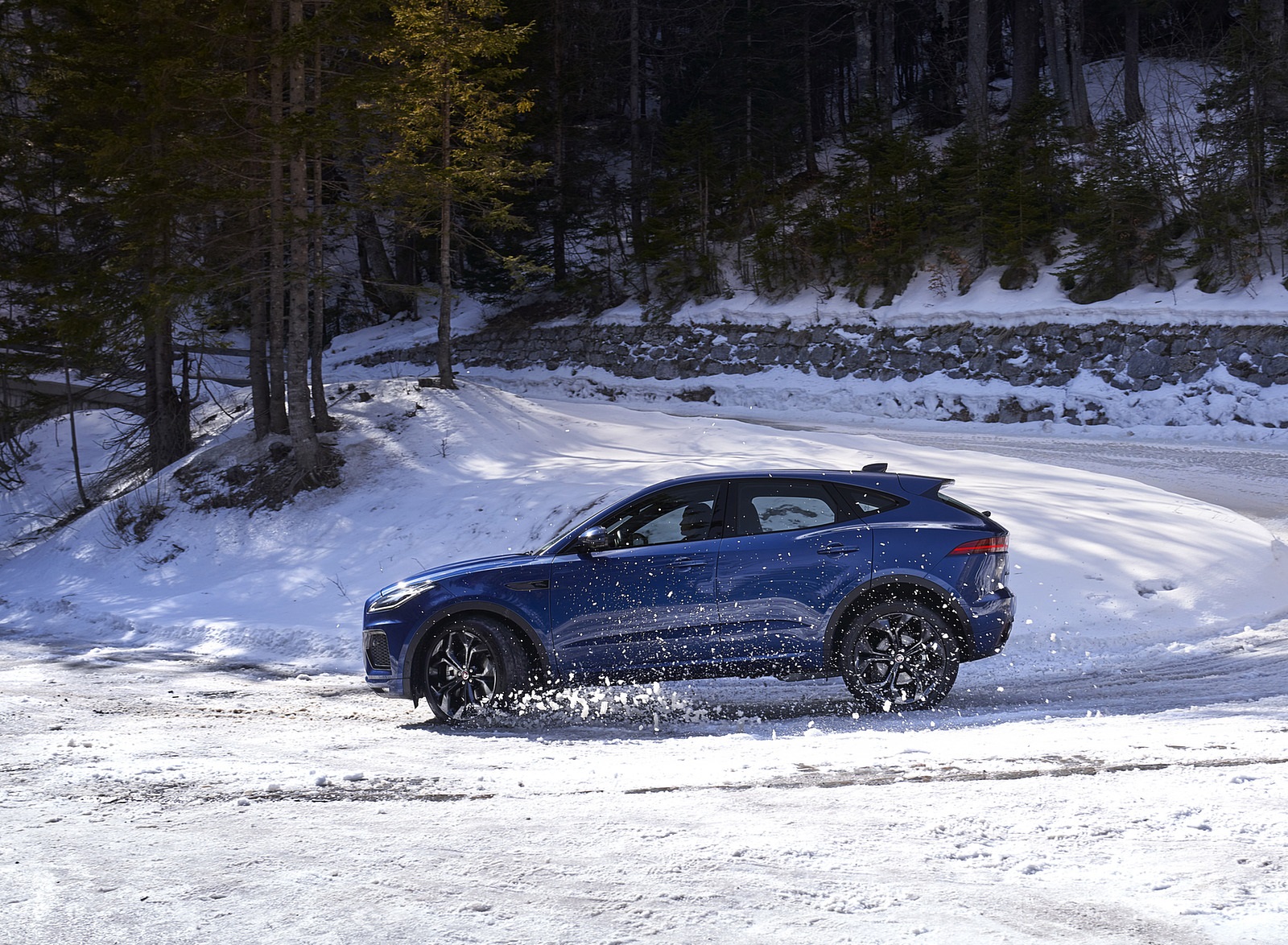 2021 Jaguar E-PACE Side Wallpapers  (12)