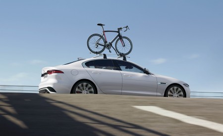 2021 Jaguar XE Detail Wallpapers 450x275 (11)