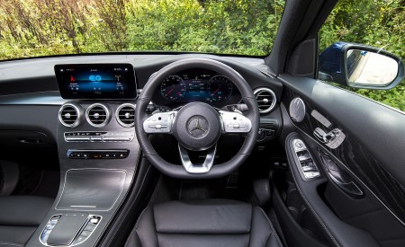 2021 Mercedes-Benz GLC 300 e Plug-In Hybrid (UK-Spec) Interior Cockpit Wallpapers 450x275 (67)