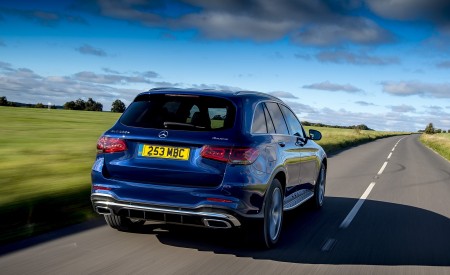 2021 Mercedes-Benz GLC 300 e Plug-In Hybrid (UK-Spec) Rear Wallpapers 450x275 (7)