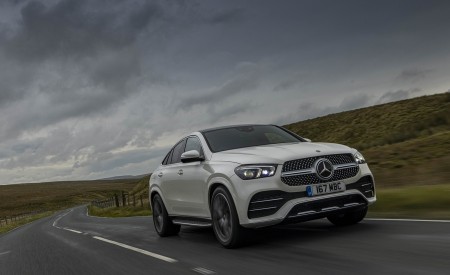 2021 Mercedes-Benz GLE Coupé 400d (UK-Spec) Front Three-Quarter Wallpapers 450x275 (14)