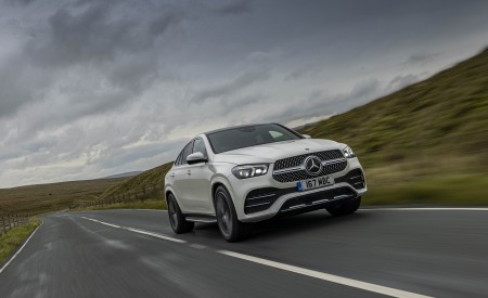 2021 Mercedes-Benz GLE Coupé 400d (UK-Spec) Front Three-Quarter Wallpapers 450x275 (16)