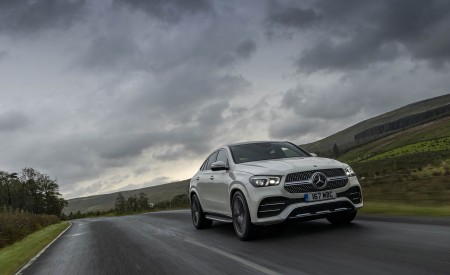 2021 Mercedes-Benz GLE Coupé 400d (UK-Spec) Front Wallpapers 450x275 (19)