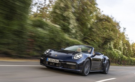2021 Porsche 911 Turbo Cabrio (Color: Night Blue Metallic) Front Three-Quarter Wallpapers 450x275 (8)