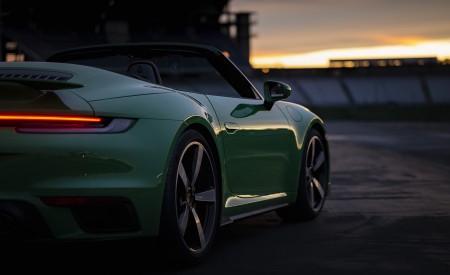 2021 Porsche 911 Turbo Cabrio (Color: Python Green) Detail Wallpapers 450x275 (41)